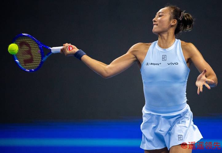 中网郑钦文进女单16强 布云朝克特首进500赛四强 中网郑钦文进女单16强 布云朝克特首进500赛四强